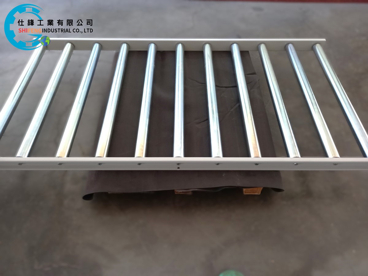 剛鈑烤漆無動力滾筒輸送機