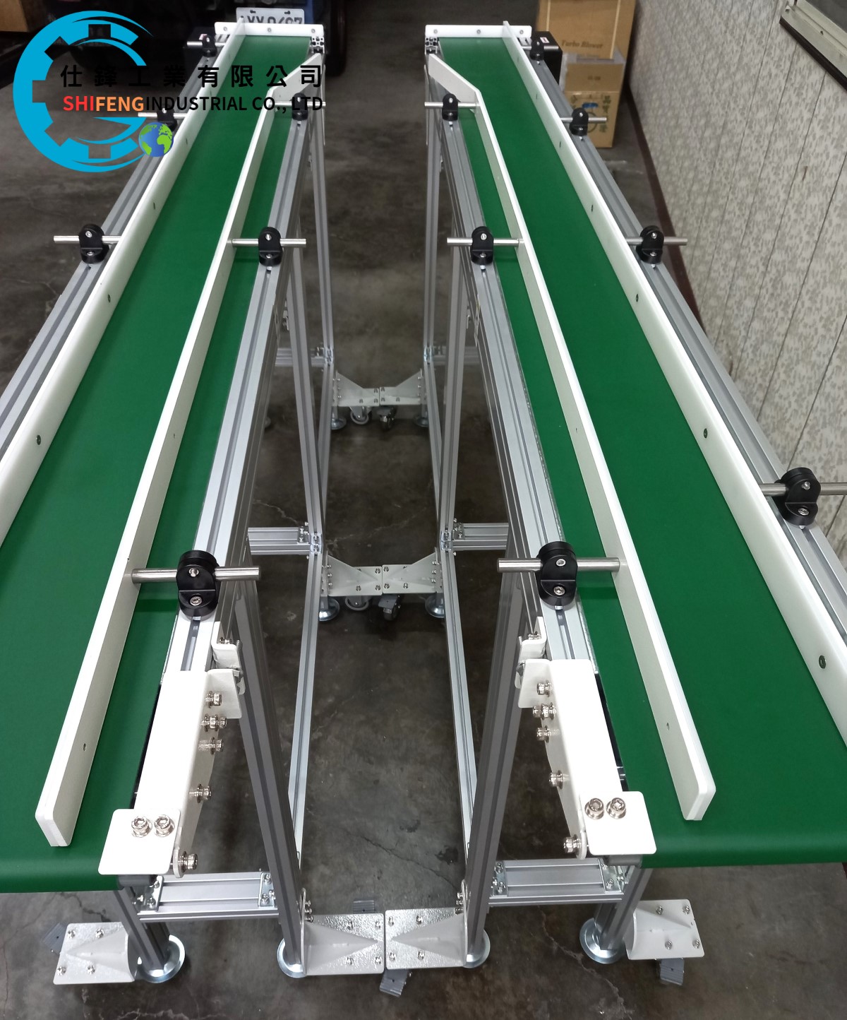 鋁擠型皮帶式平面輸送機