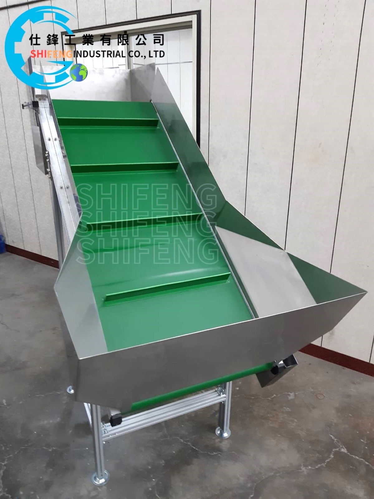 鋁擠型皮帶式料斗爬升輸送機