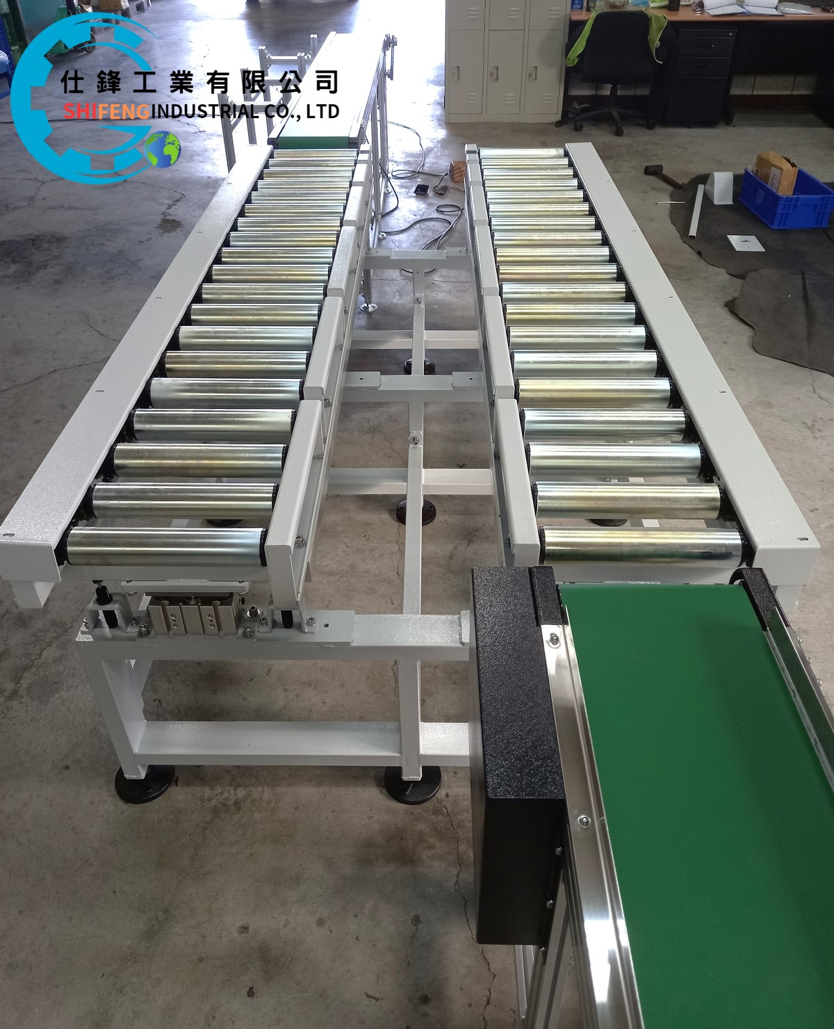 鋁擠型皮帶式平面輸送機