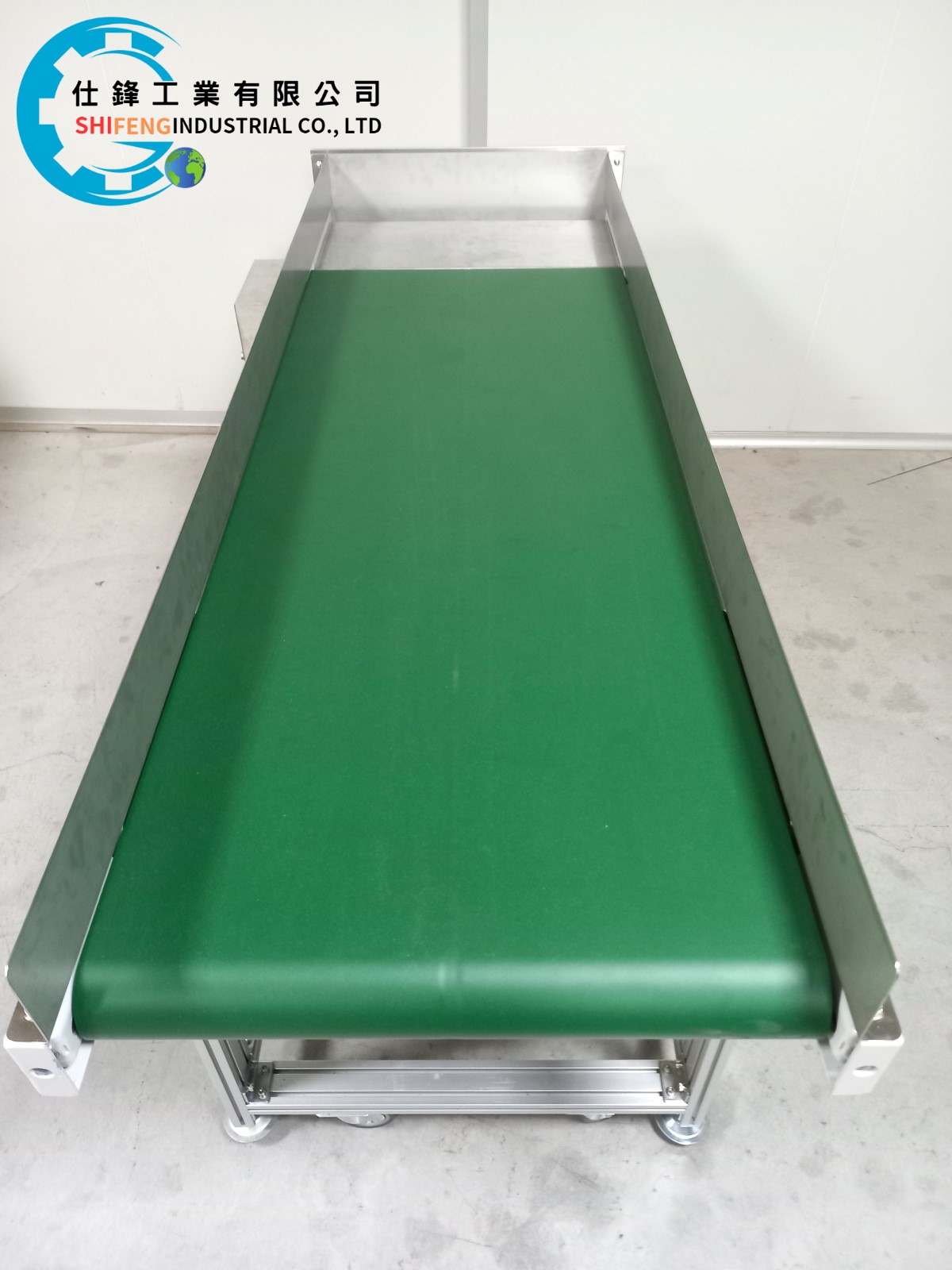 鋁擠型皮帶式平面輸送機