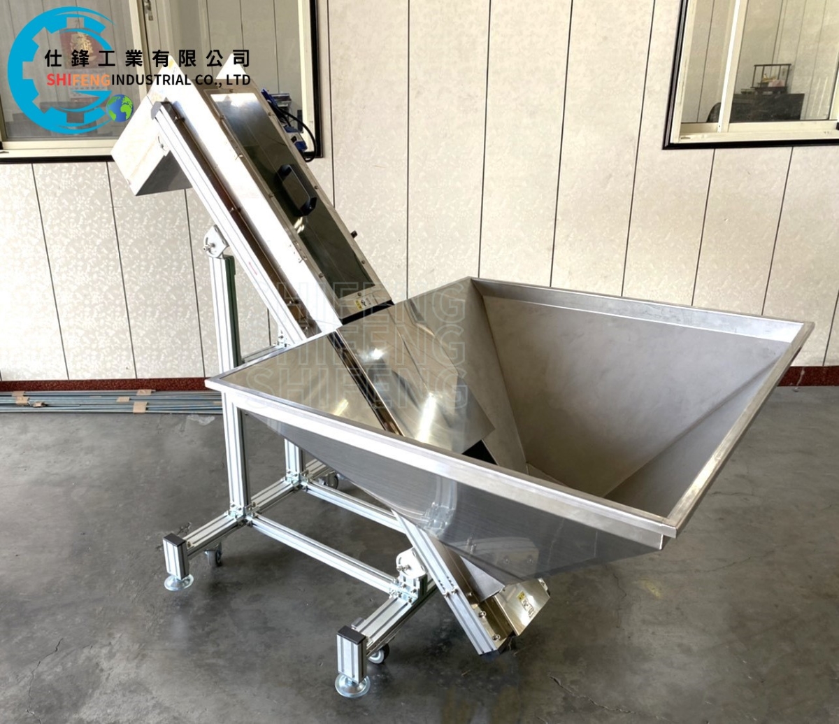 鋁擠型皮帶式料斗爬升輸送機