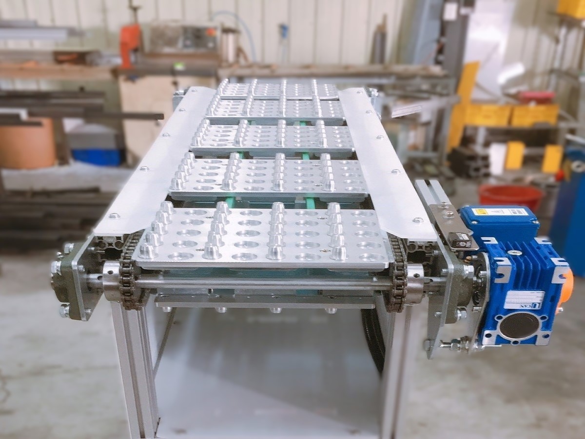 鋁擠型鏈條式輸送機