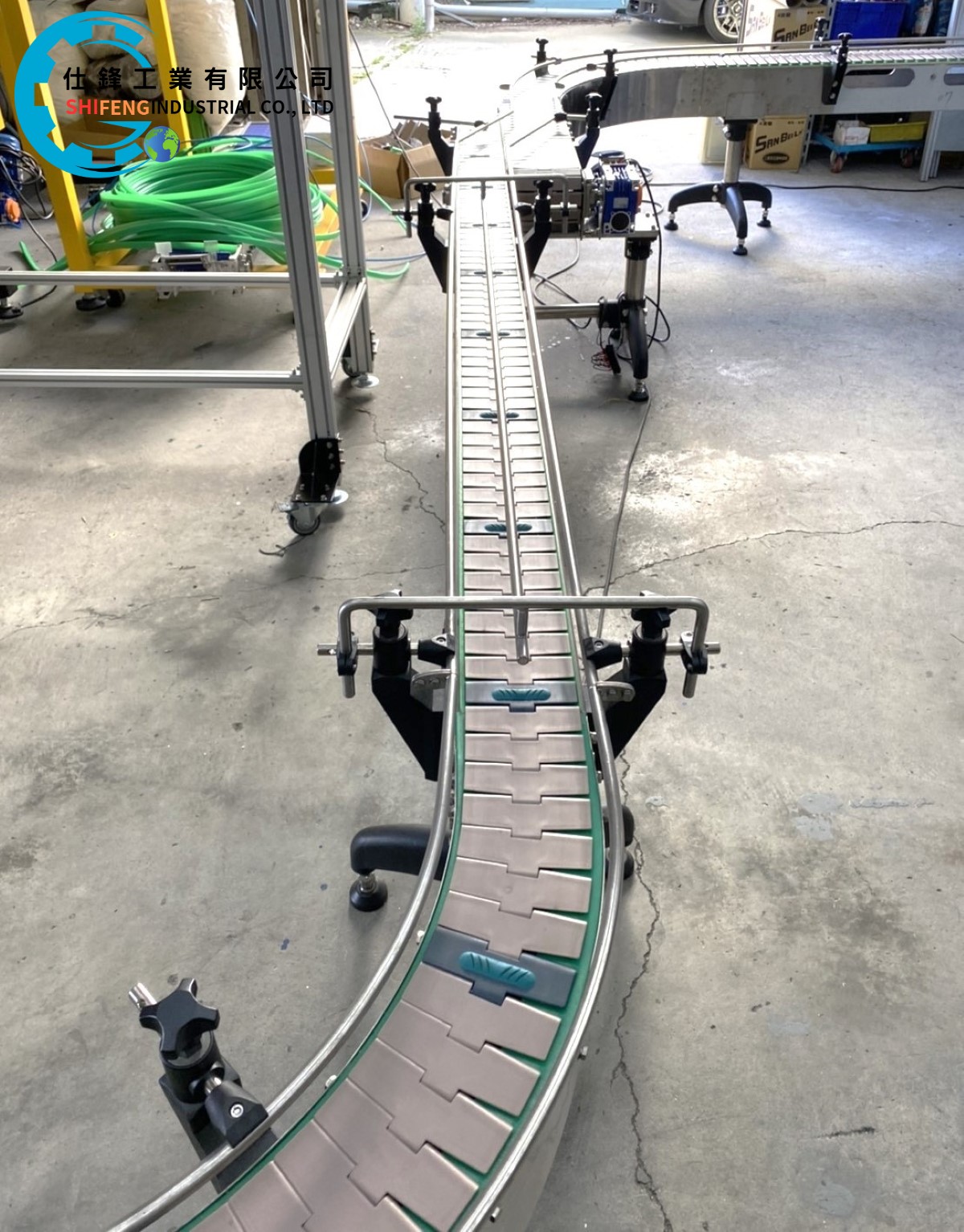 S型不銹鋼頂板帶輸送機