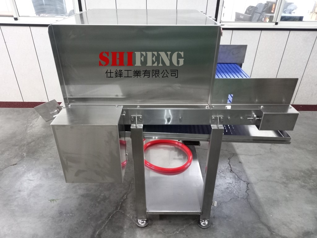 不鏽鋼塑網帶平面輸送機&客戶案例四