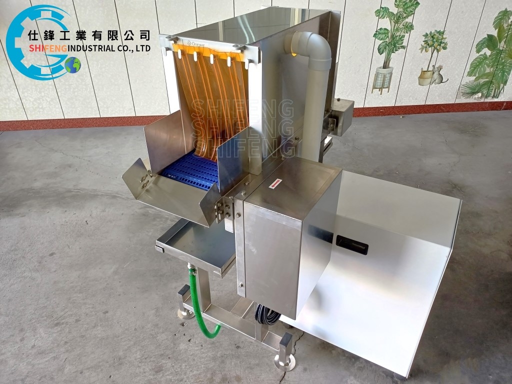 不鏽鋼塑網帶式輸送機&客戶案例六