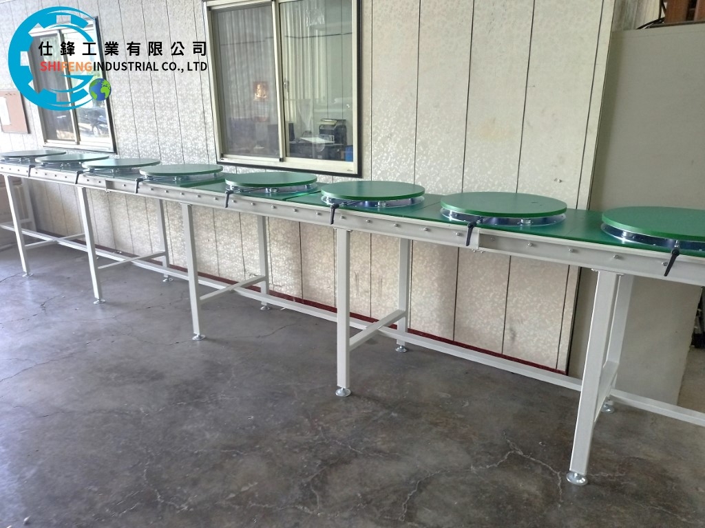 鋼鈑烤漆無動力滾筒輸送機&客戶案例五