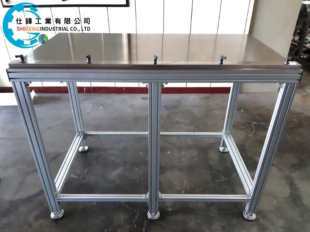 鋁擠型工作桌&客戶案例四