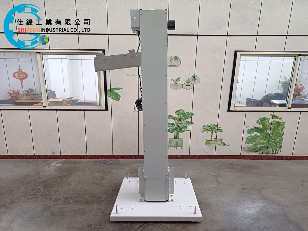 直立式皮帶爬升輸送機