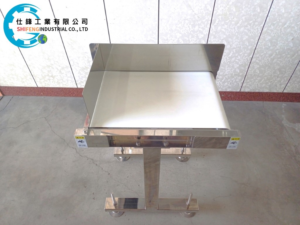 不鏽鋼食品皮帶平面輸送機&客戶案例二