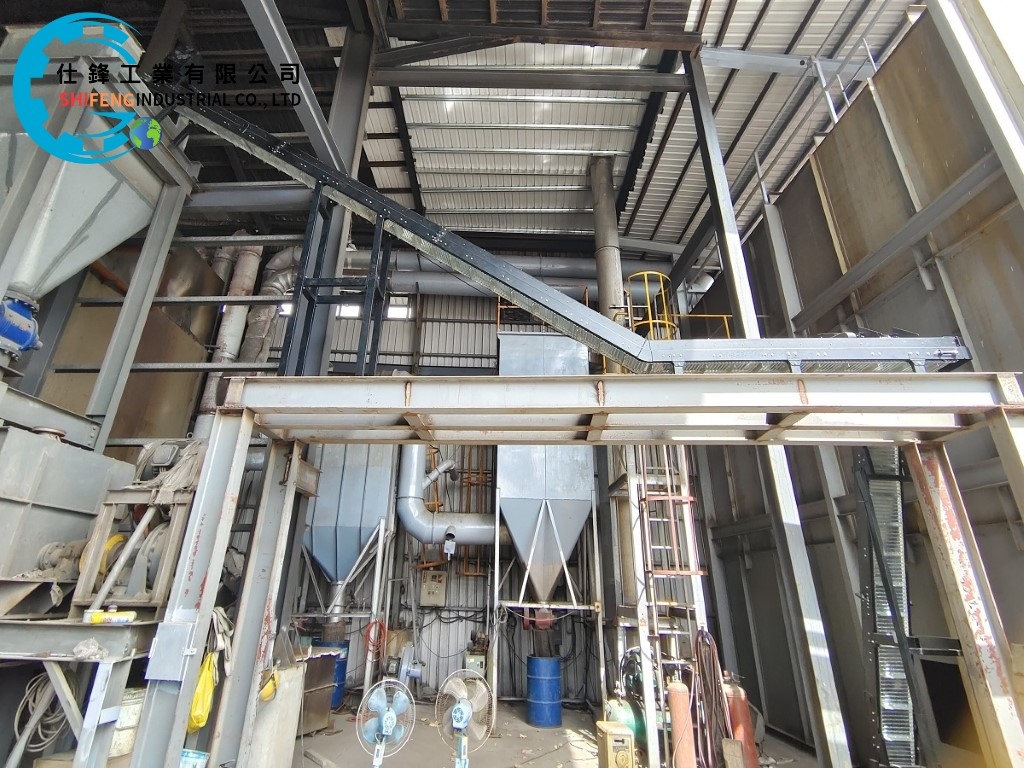 整廠鏈鈑鐵帶爬升輸送機